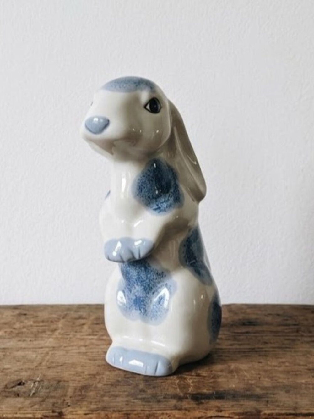 Vintage Blue and White Ceramic Bunny Rabbit Flambro Countryside Primitive Decor